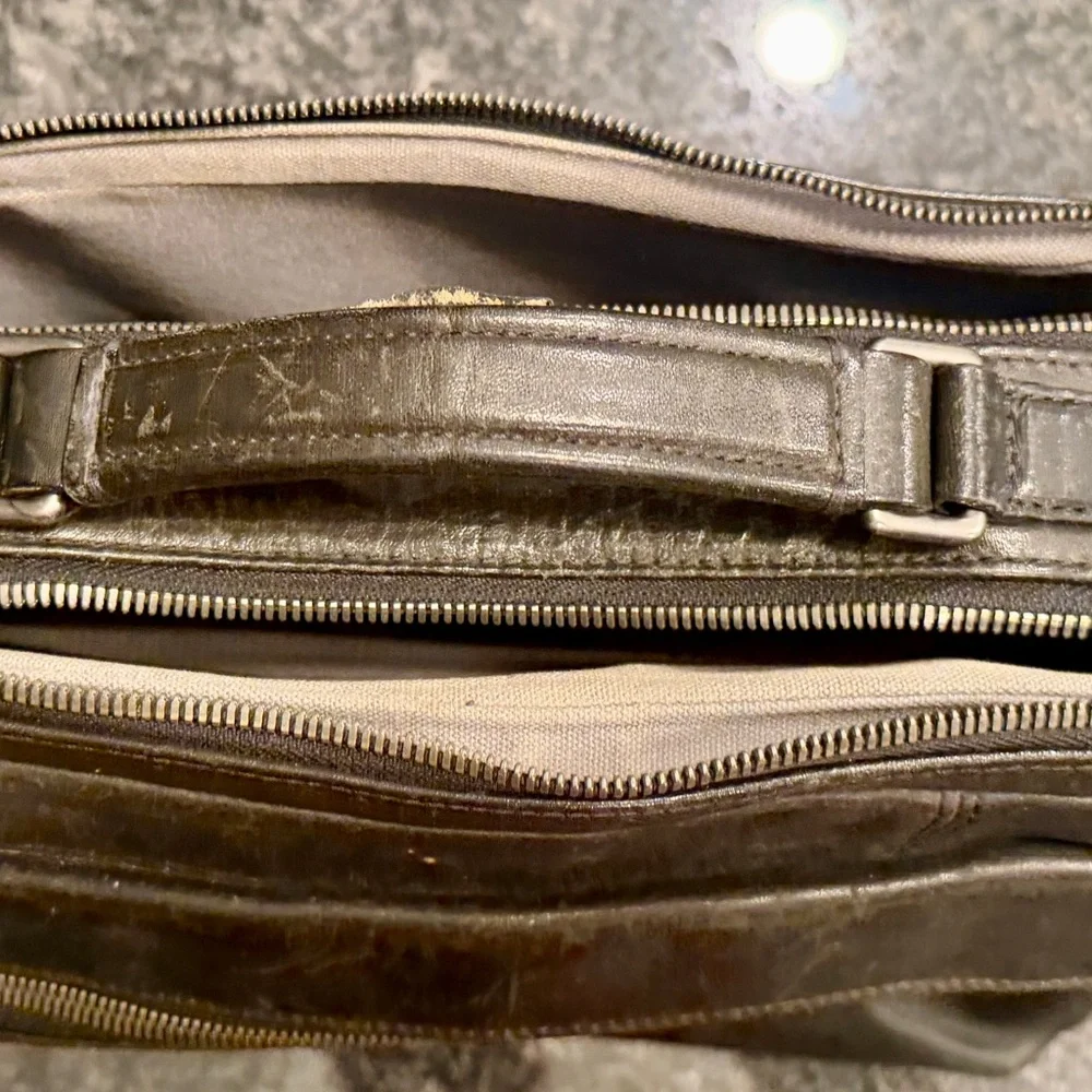 Shinola Men's Black Leather briefcase